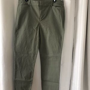 Army green Old Navy pixie pants